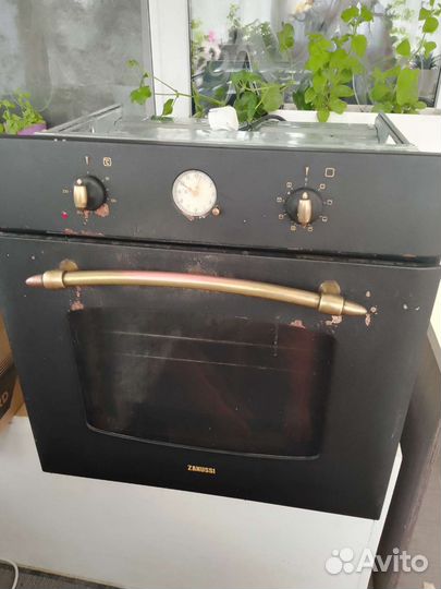 Духовой шкаф