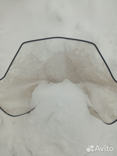 Ветровое стекло для снегохода