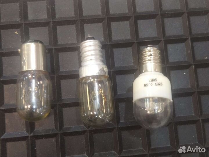 Лампочки для швейных машин и оверлоков