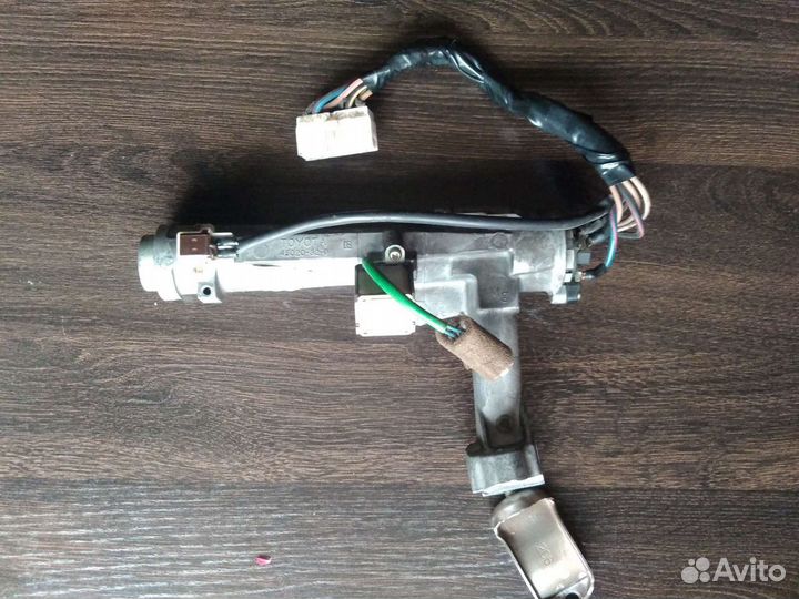 Замок зажигания камни виста sv 40 кузов г в 1997 с