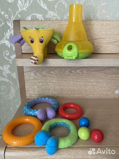 Развивающие игрушки