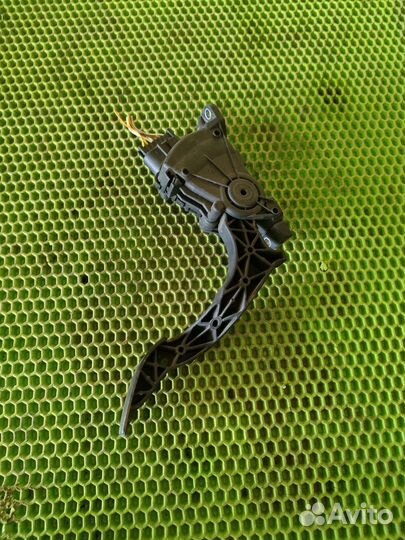 Педаль газа ford fusion