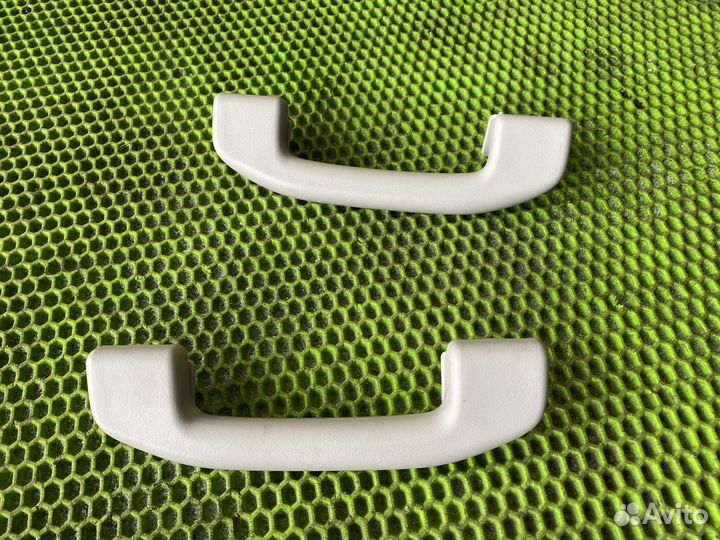 Ручка потолка на LADA Веста 2015-н.в