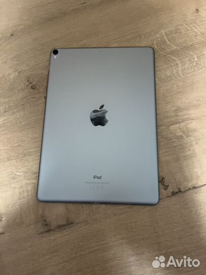 Планшет apple iPad pro 10.5