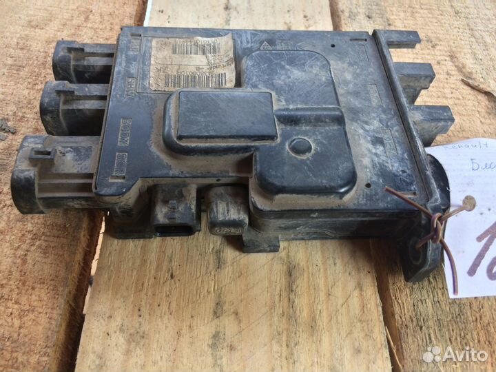 Блок отключения акб Renault Fluence, Megane 3