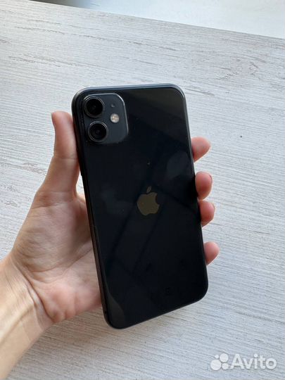 iPhone 11, 64 ГБ