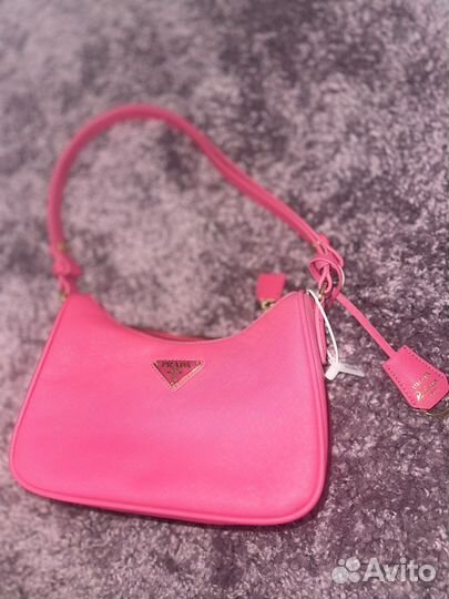 Сумка в стиле Prada