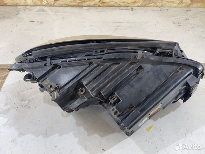 Фара светодиодная левая Mercedes-Benz Gle-Class