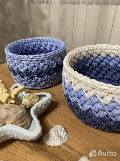 Корзина вязаная
