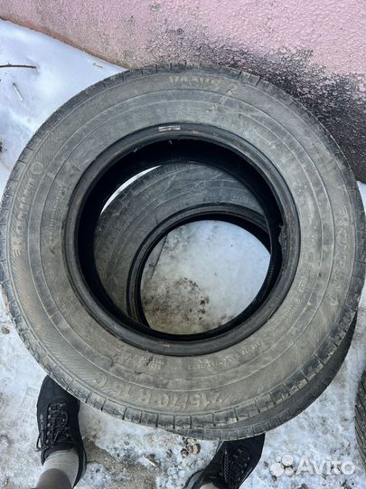 Barum Vanis 2 215/70 R15C