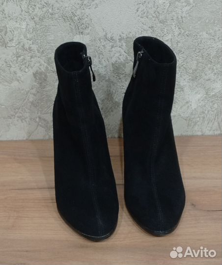 Ботинки демисезонные