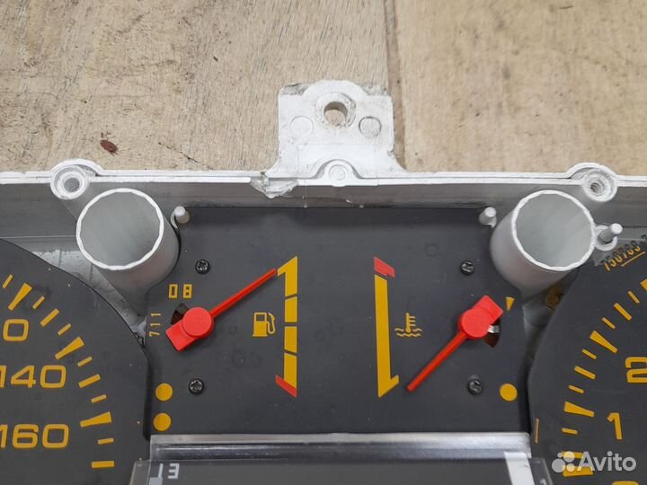 Щиток приборов бензин паджеро 2 94-99