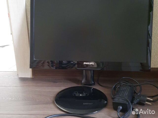 Монитор для компьютера philips