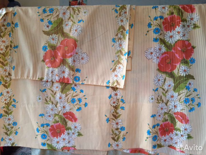Ткань 5,6 м
