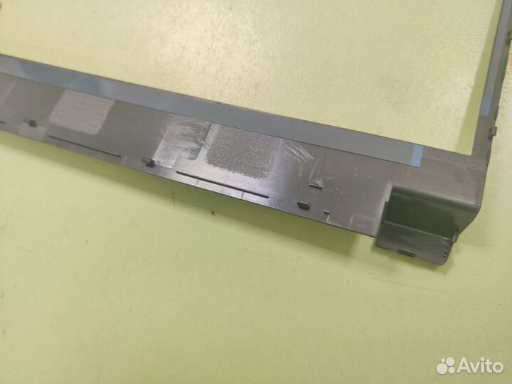 Рамка матрицы MSI GF75