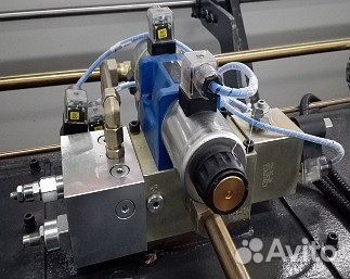 Листогибочный пресс с чпу MetalTec HBC 90/2500