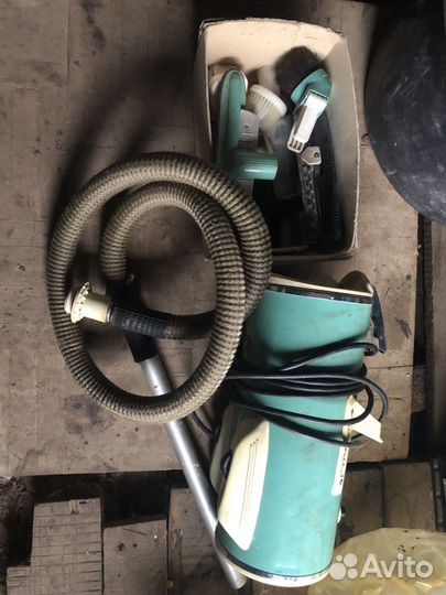 Пылесос СССР Чайка-3