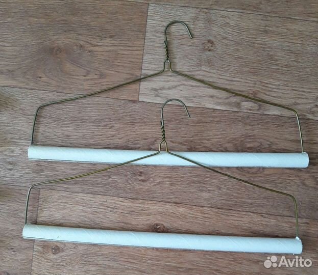 Плечики для верхней одежды