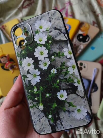 Чехол на iPhone 11