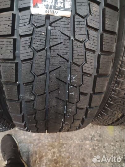 Yokohama Ice Guard SUV G075 275/50 R21