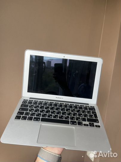 Apple MacBook Air 11 2011 i5 4gb