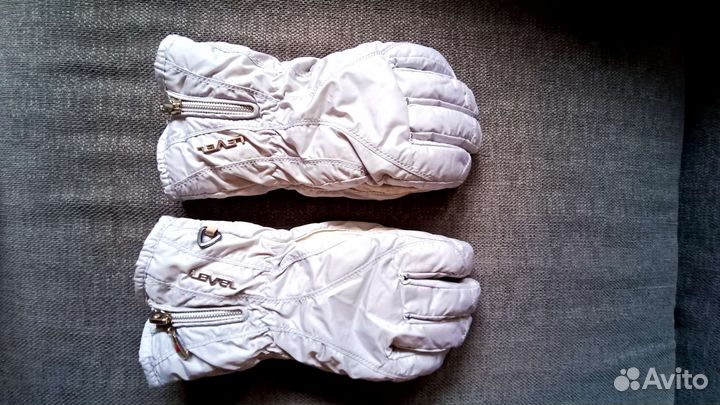 Перчатки горнолыжные