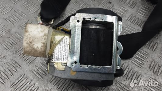 Ремень безопасности с пиропатроном сиденья передне