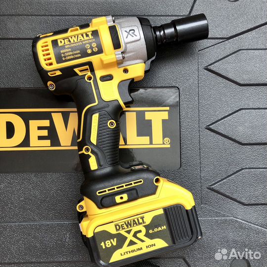 Набор аккумуляторного инструмента 4в1 Dewalt