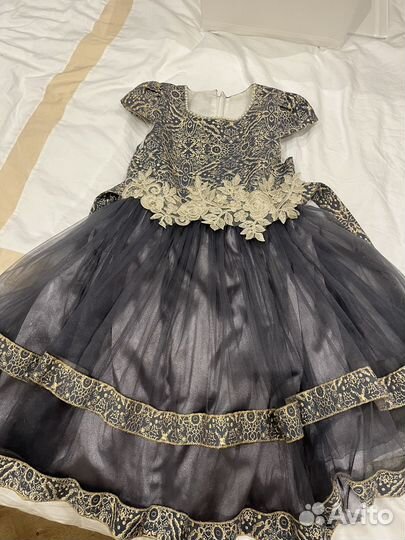 Платье для девочки на праздник 122-128-134