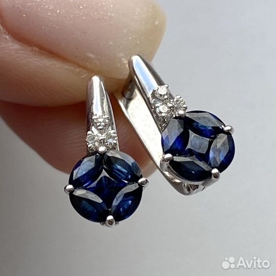 Серьги золотые с сапфирами и бриллиантами