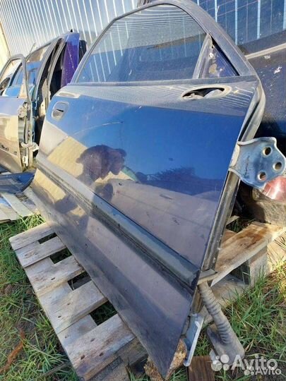 Дверь Mitsubishi Carisma (1995 - 1999)