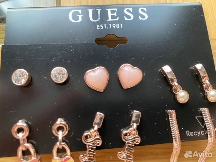 Новый набор сережек Guess 6 пар