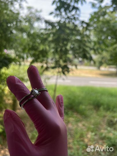 Серебряное кольцо