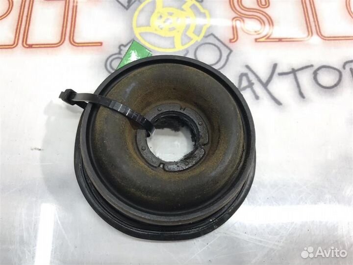 Пыльник рулевой колонки Toyota Windom (MCV30) 200