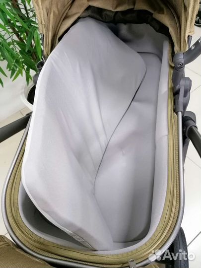 Новая коляска-трансформер Luxmom V8 3в1 (песочный)