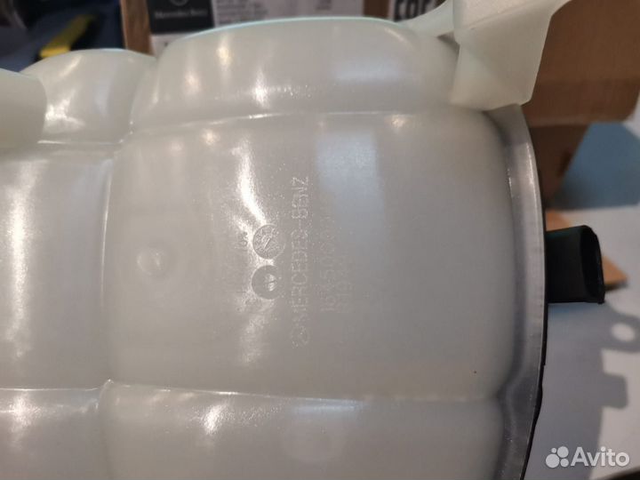 Бак расширительный Mercedes w164 ML GL оригинал