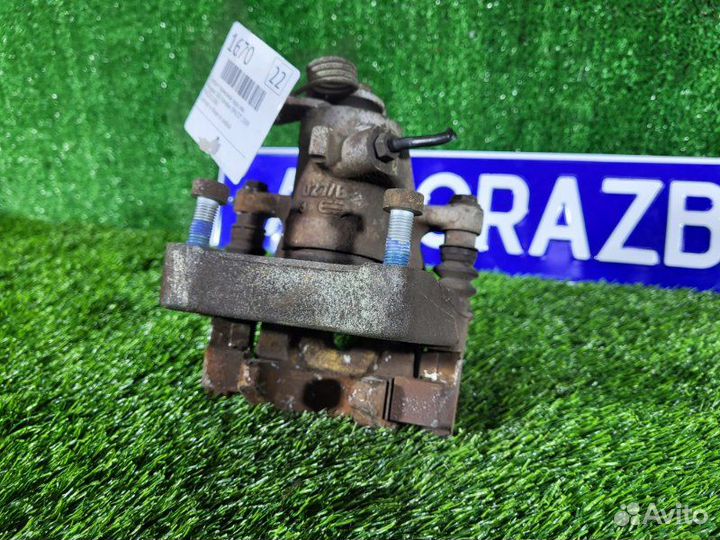 Суппорт тормозной задний левый Peugeot 308 xэтчбек