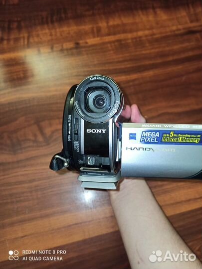 Видеокамера sony