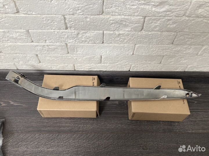 Genesis GV80 Хром переднего бампера