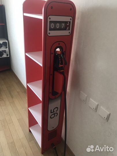 Кровать машинка с матрасом и 2 стеллажа