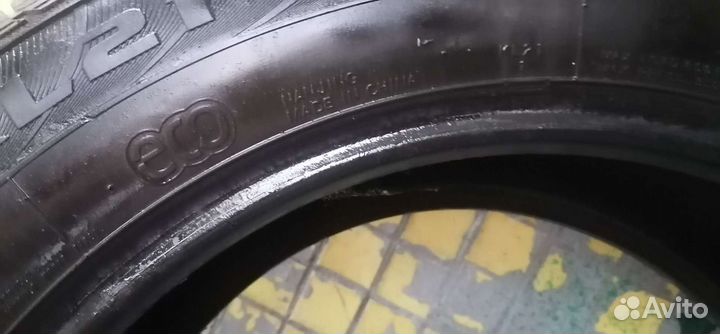 Kumho 954 225/65 R17