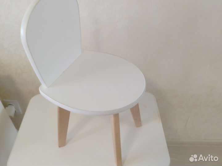 Детский стол и стул