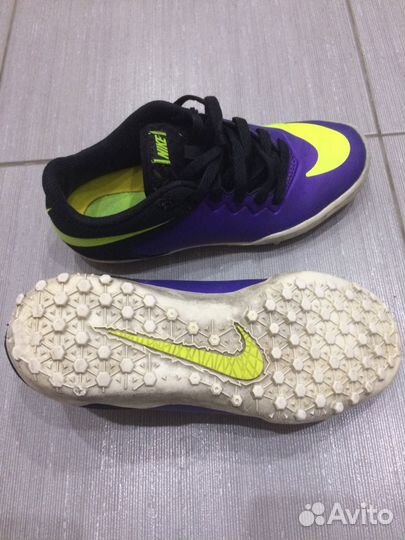 Бутсы футбольные