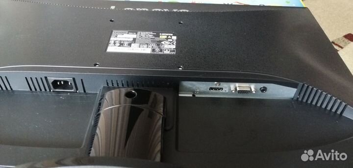 Монитор Lenovo 24