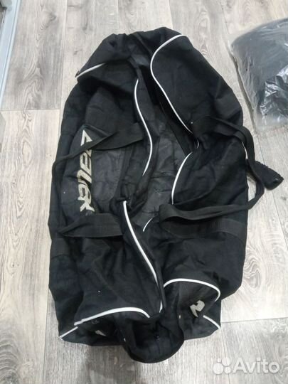 Баул хоккейный взрослый бу