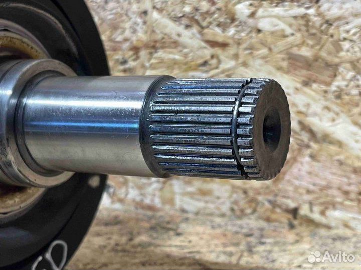Полуось (приводной вал ШРУС) задний левый