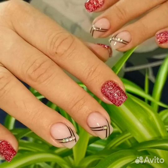 Маникюр/педикюр/наращивание