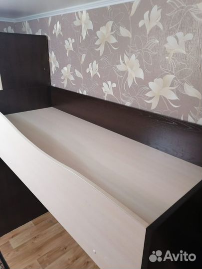 Стенка в детскую комнату