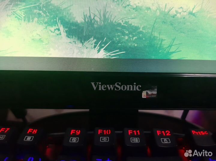 Монитор viewsonic