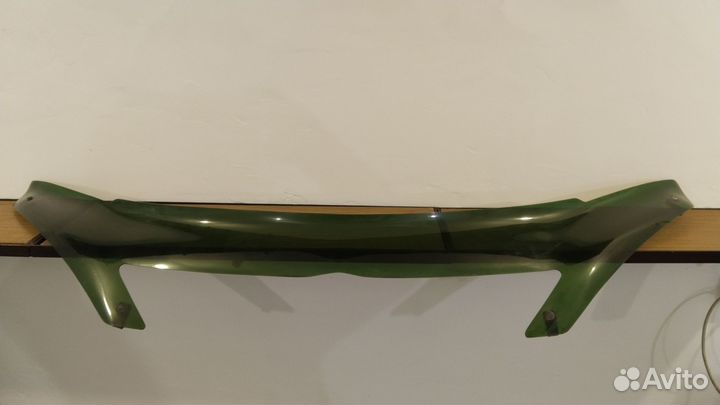 Спойлер капота Camry 30